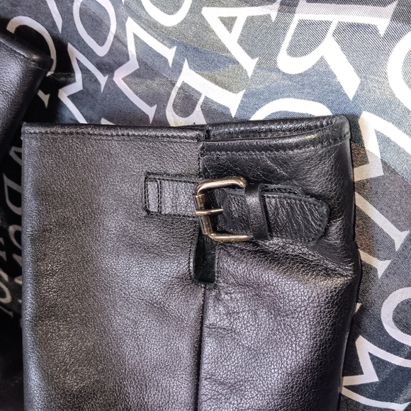 FENDI fur lined boots - Picture 5 of 6